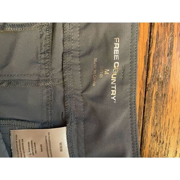 Free Country Bermuda Shorts (SZ M) - Picture 3 of 5